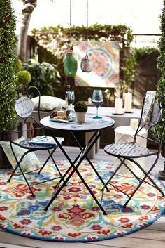 Charming bistro set on small space