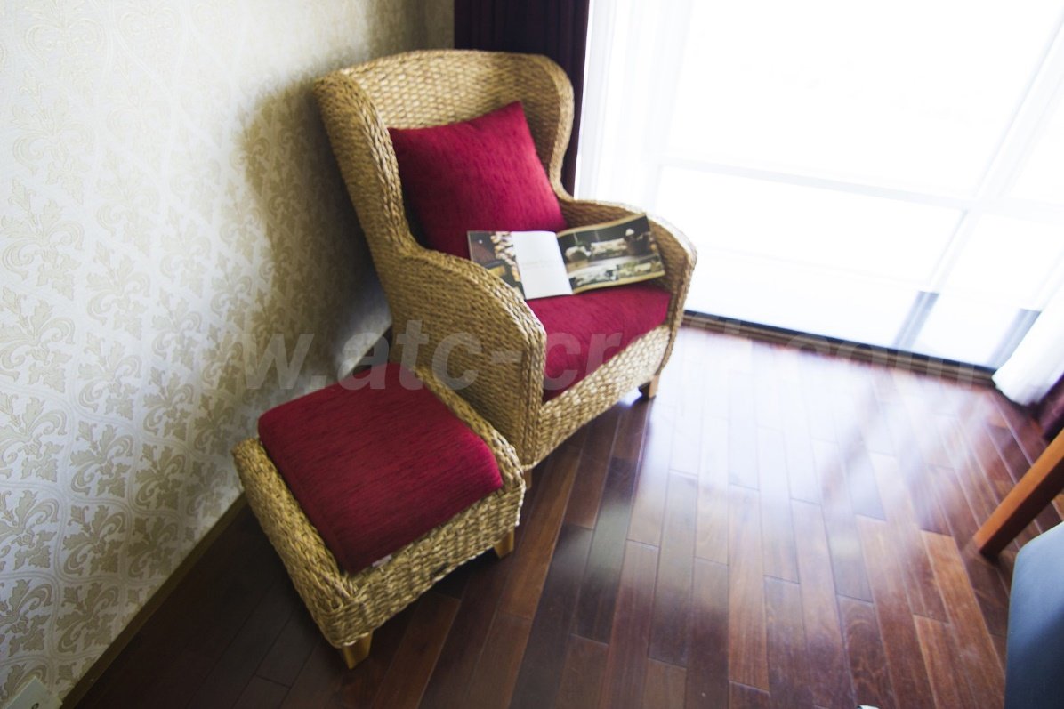 Royal-style-have-picked-up-a-chair-and-small-table-all-made-from-synthetic-rattan Royal style have picked up a chair and small table all made from synthetic rattan