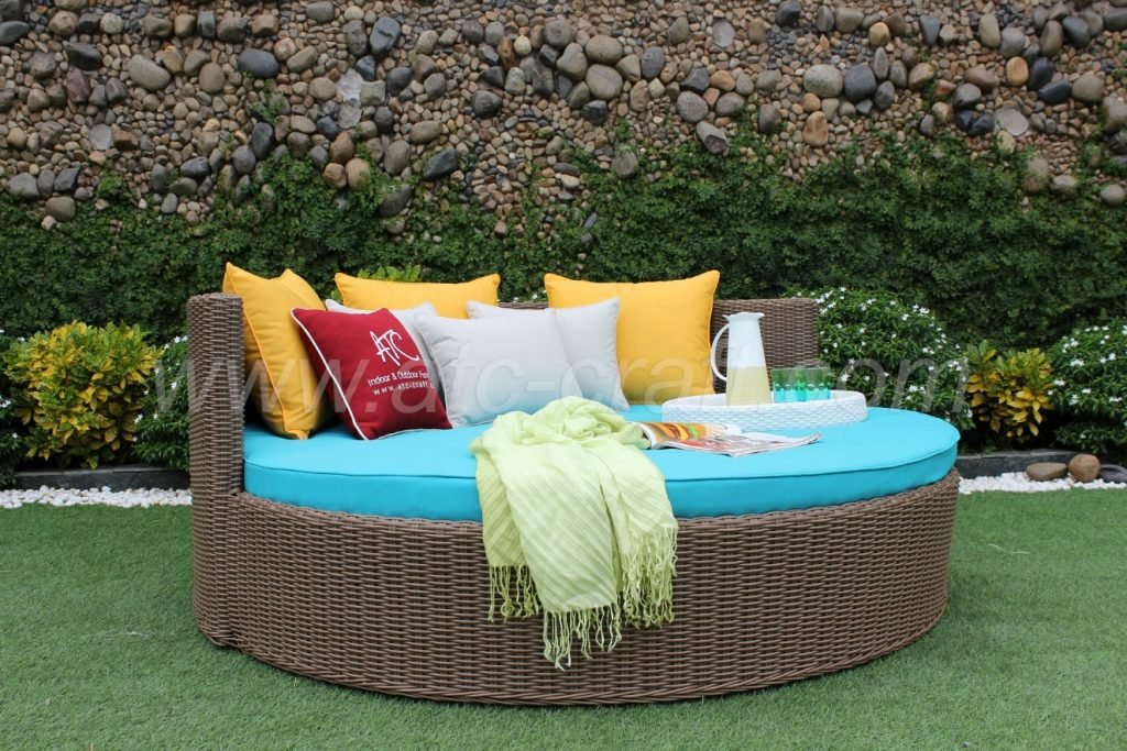 Synthetic-wicker-is-another-ideal-material-to-look-for Synthetic wicker is another ideal material to look for