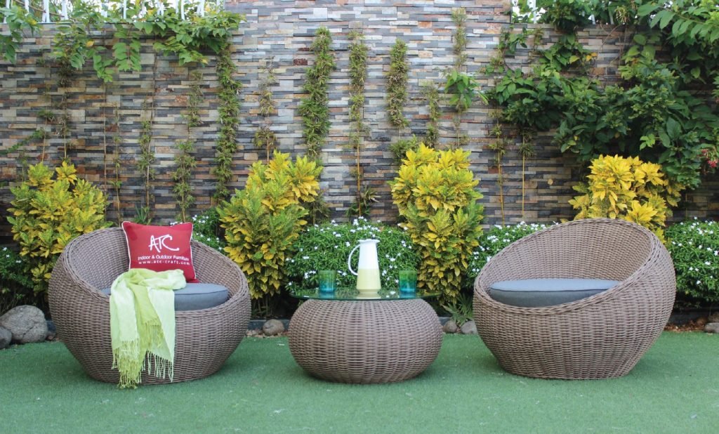 Outdoor mini sofa set