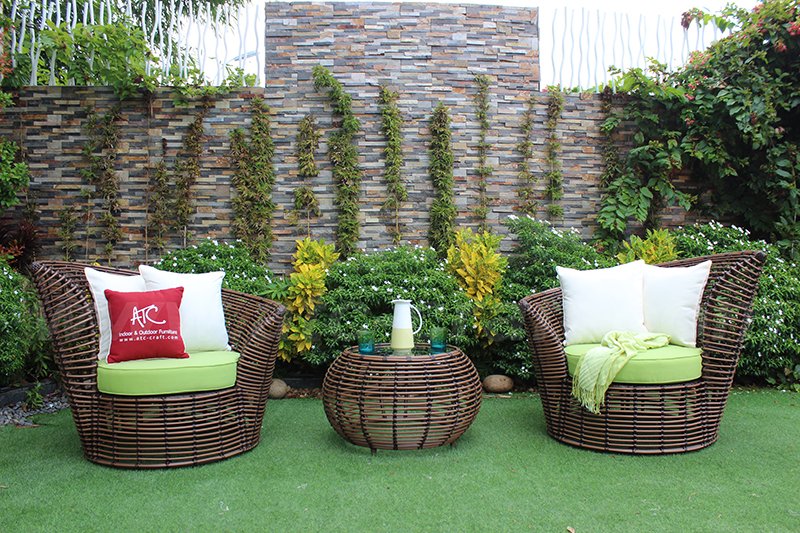 Mini resin rattan sofa set with two single sofas